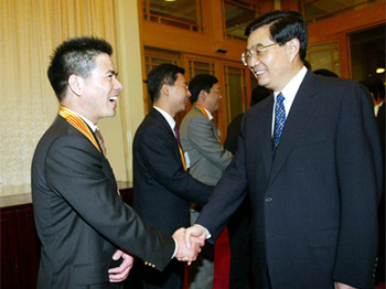 原中共中央总书记、国家主席、中央军委主席胡锦涛接见蒋锡培